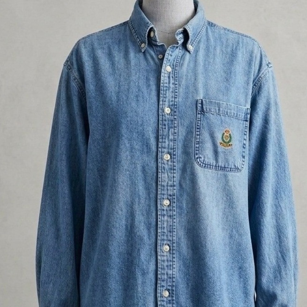 Vintage 90s Chaps Ralph Lauren Denim Embroidered Crest Shirt Size L 100% Cotton